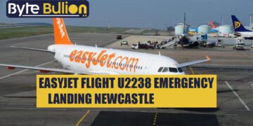 EasyJet Flight U2238 Emergency Landing Newcastle
